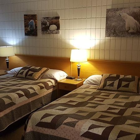 Pinawa Motel المظهر الخارجي الصورة